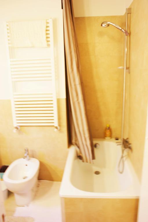 Roommo Sant'Ambrogio Florence Phòng bức ảnh